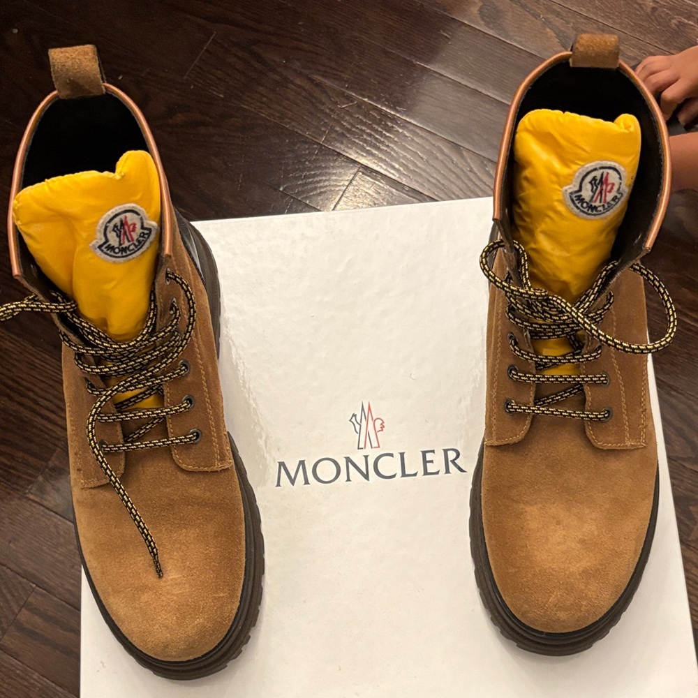 Moncler boots